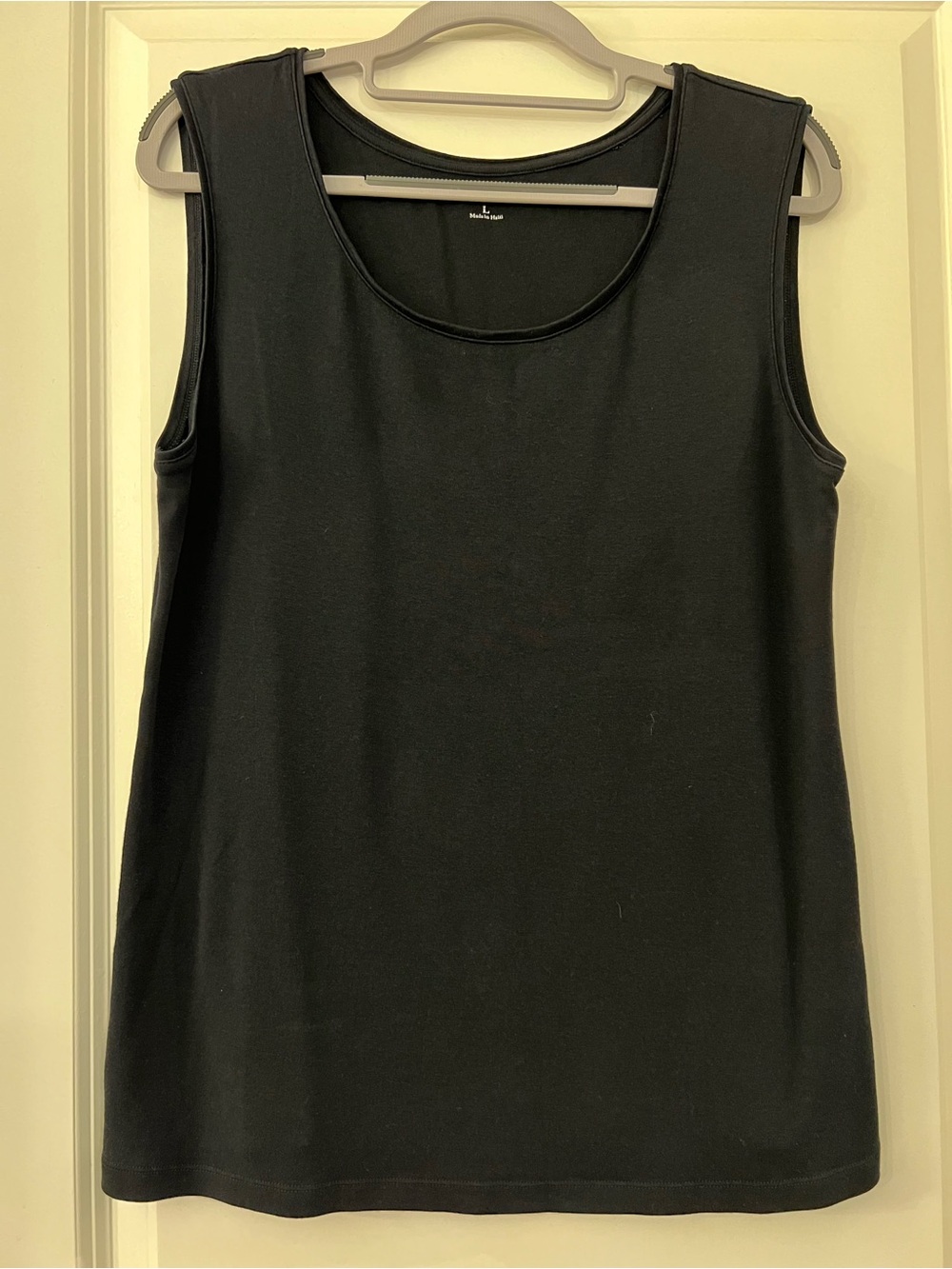 Croft & Barrow Black Scoop Neck Tank Top - Like New